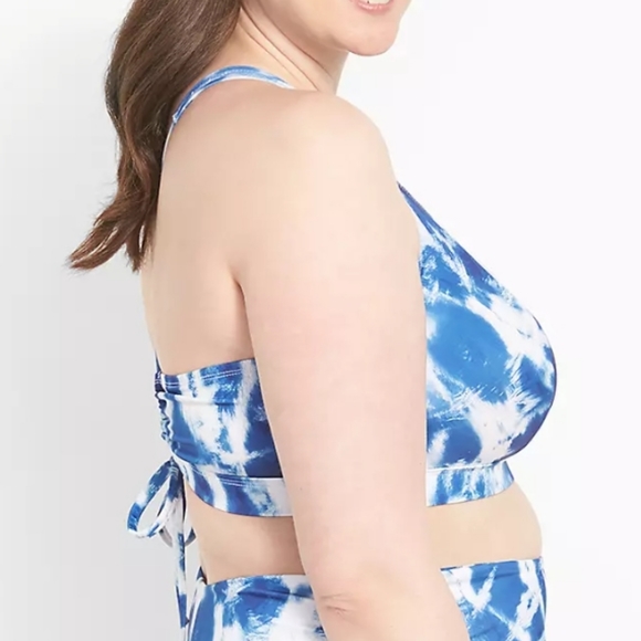 Plus Size 32 Women's Lane Bryant Swimsuit Top Blue wireless tie dye 5x/6x 🏊♂️ - Picture 4 of 9